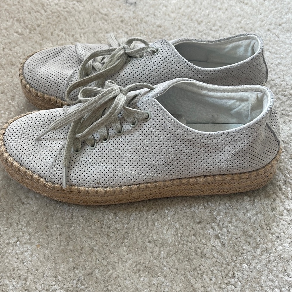 TRETORN Leather Platform Lace Up Espadrille Sneakers Eyelets Ivory WTEVE3 Sz 8